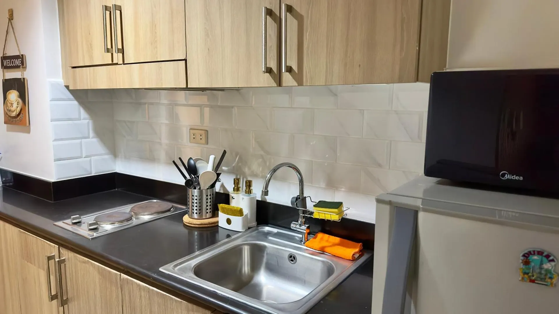 Art'S Nest At Shore Residences Pasay 0*,  Philippines