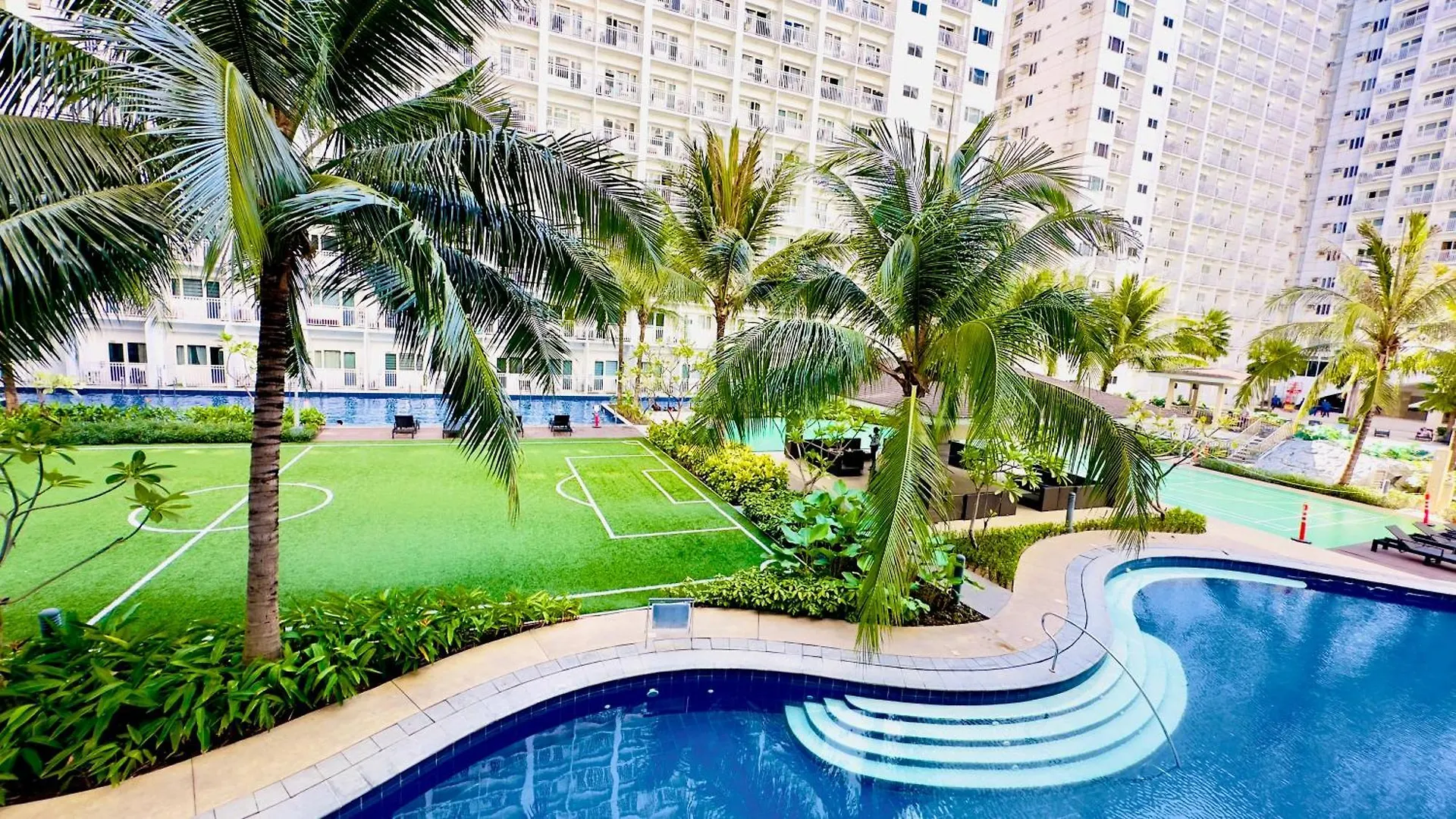 Art'S Nest At Shore Residences Pasay Philippines