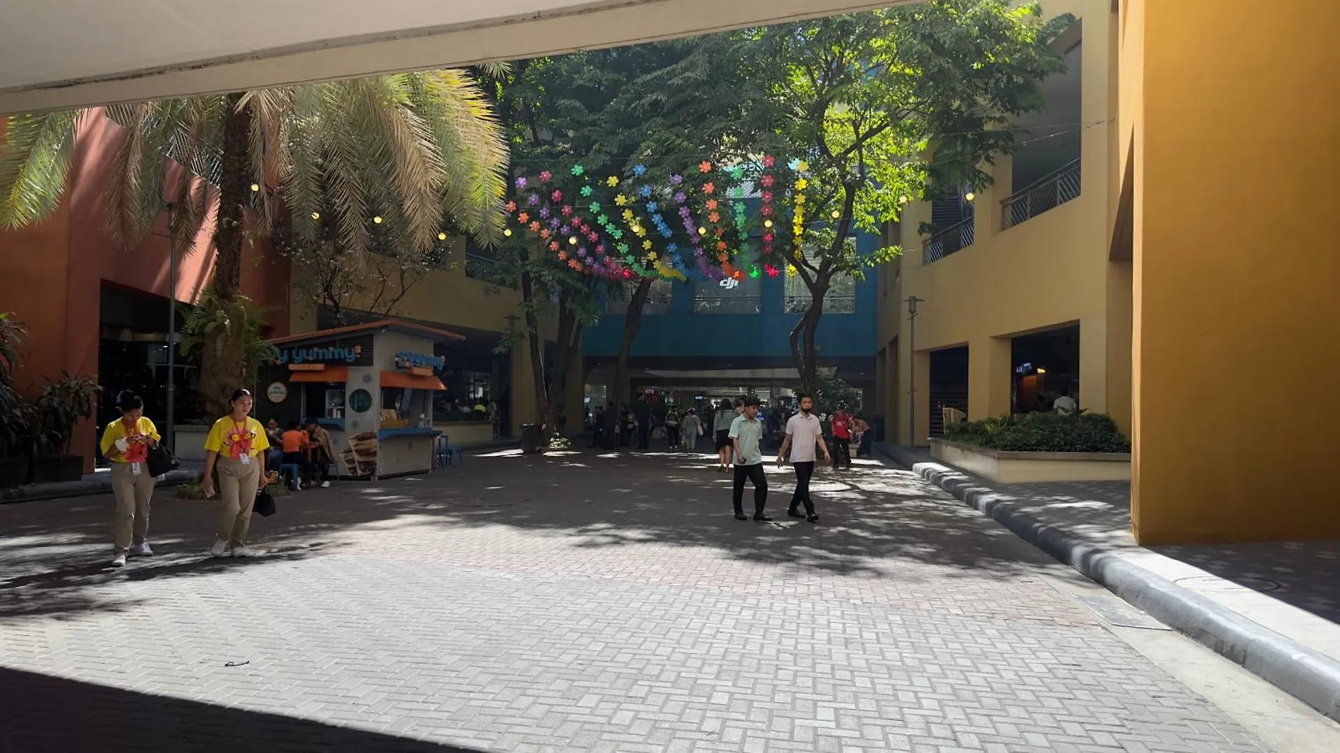 Art'S Nest At Shore Residences Pasay Aparthotel