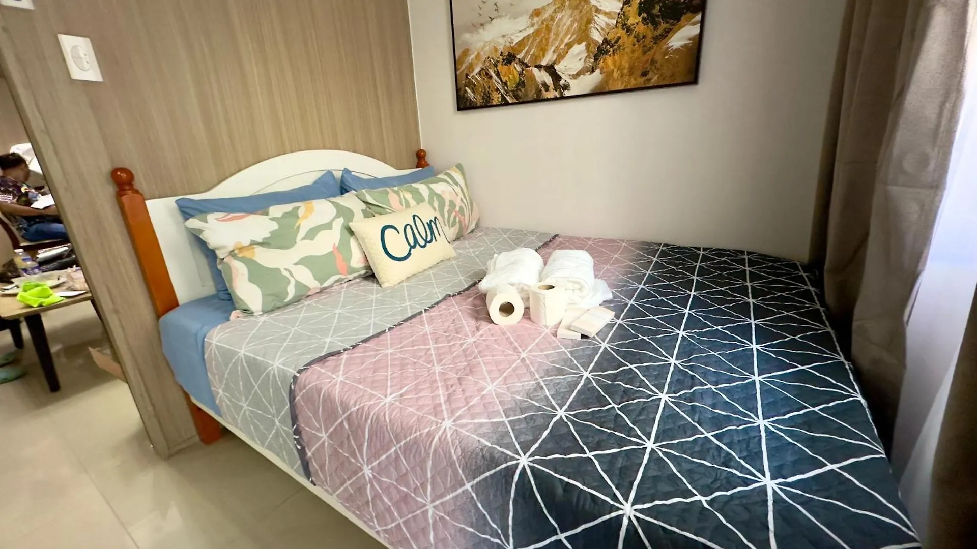 Art'S Nest At Shore Residences Pasay Philippines